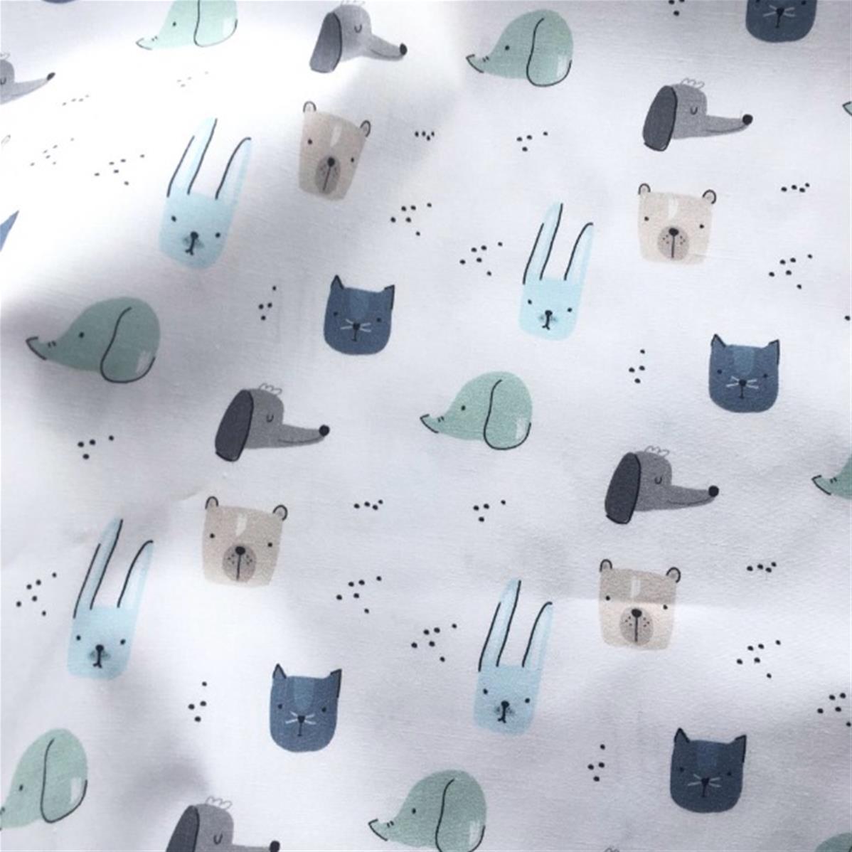 Tissu Coton 100% Popeline Motif Chats Et Pattes De Chat - Coupon 50x80 Cm, Oeko-Tex, Fabriqué En France
