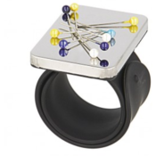 Bracelet porte-épingles magnétique