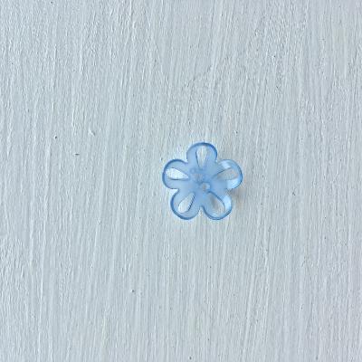 Bouton fleur ajourée