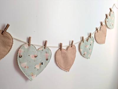 Guirlande coeurs en tissu