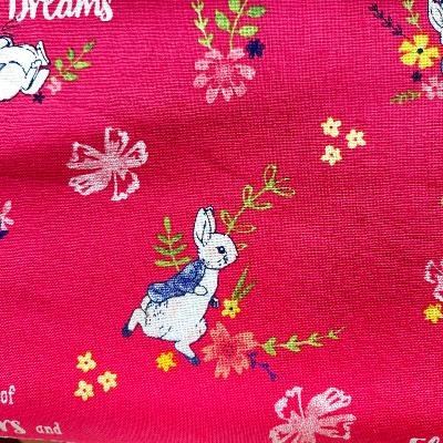 Tissu Peter Rabbit flowers and dreams
