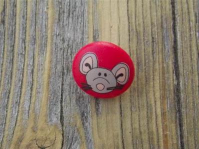 Little mouse button