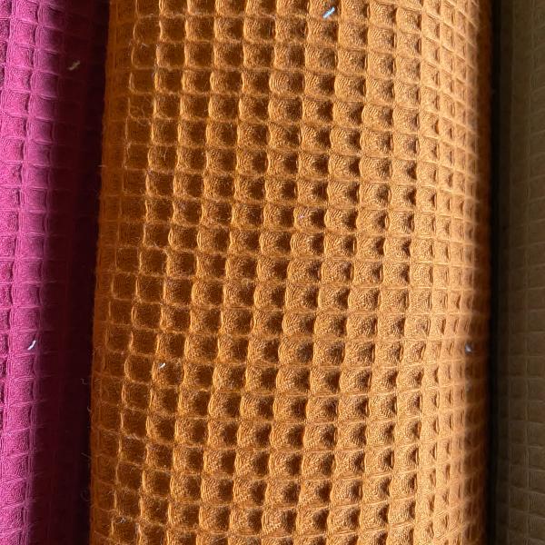 Tissu éponge en nid d'abeille cognac