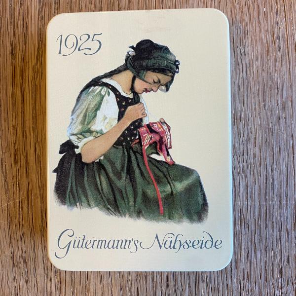 Coffret métallique assortiment de fils Gütermann