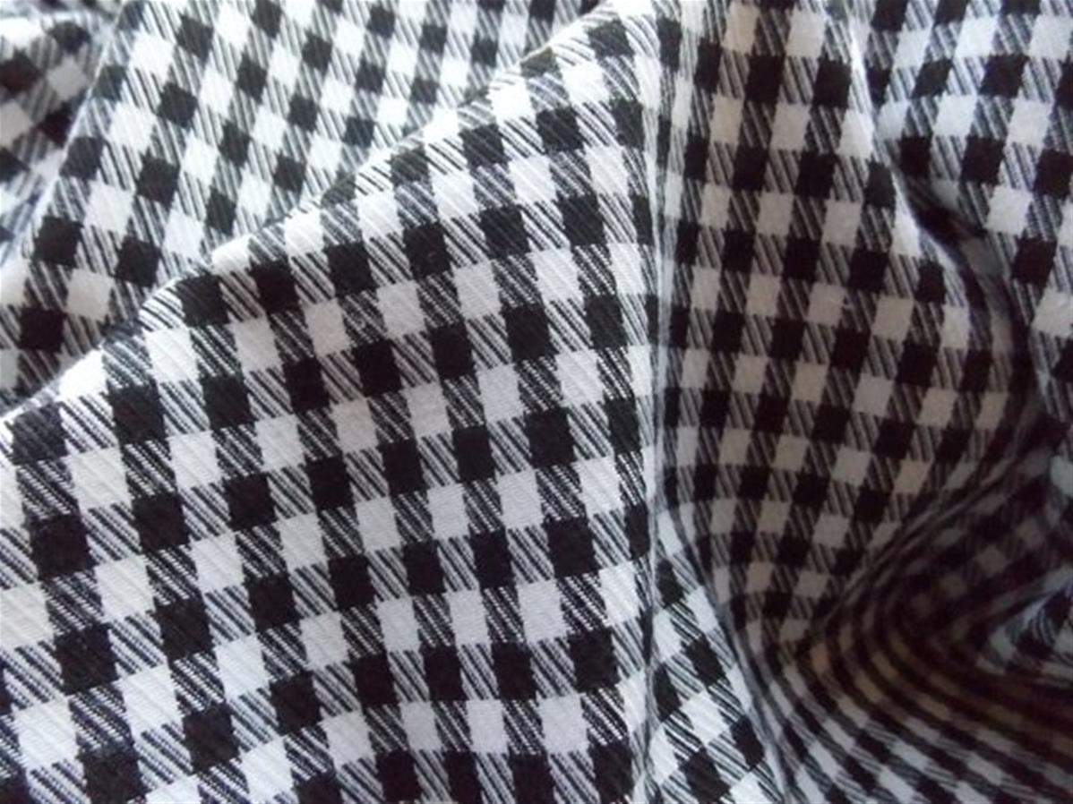 Tissu pied de coq, | Au Fil du Temps