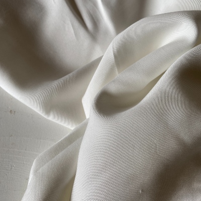 Tencel de serg� coul.�cru