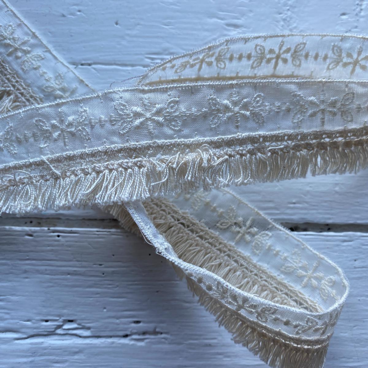 DecoPro Élégant 7.6 Cm De Long Vintage Wine (Rouge Profond