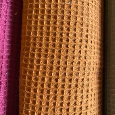 Tissu éponge en nid d'abeille cognac